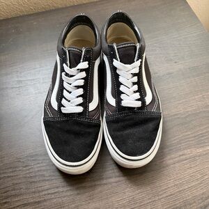Vans Old Skool black & white shoes